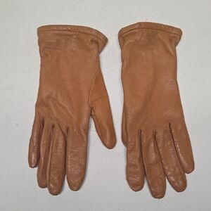 Elegant Tan Leather Gloves for Women